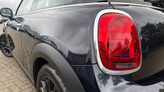 MINI Hatchback 1.5 Cooper Classic 3dr Auto Petrol Hatchback